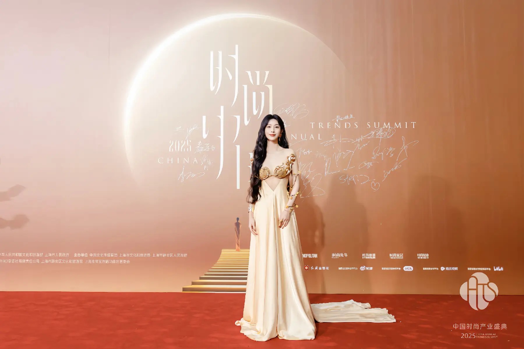 2025上影节看点:章子怡《酱园弄》上百家影院首映,郭麒麟万茜争金爵奖影帝影后