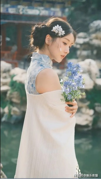 追了12年的恐怖天花板,这就大结局了?!