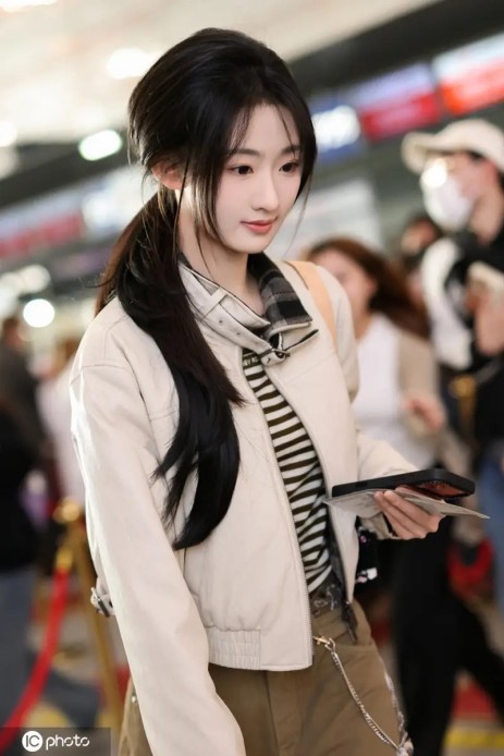 美国科技股全线大跌，中国AI有泡沫吗？