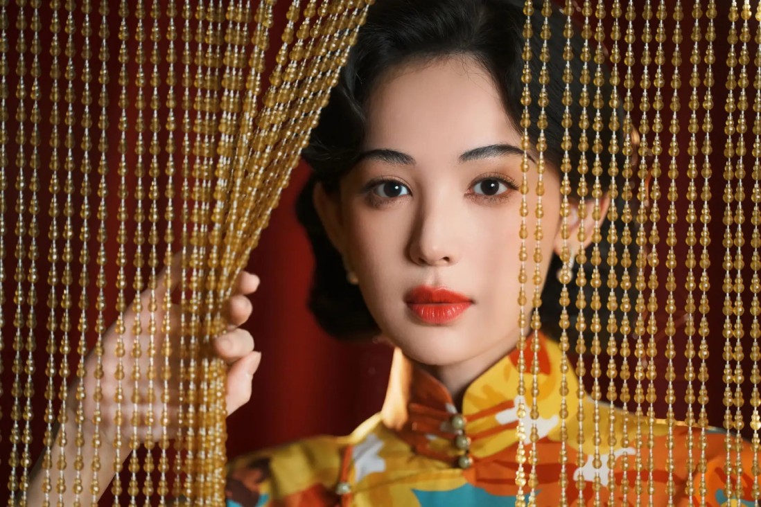 与辉同行3只“皖西麻黄鸡”84元？协会会长：这个价连半只都买不到，实探生产厂商注册地：村民称附近没有养殖场或屠宰场