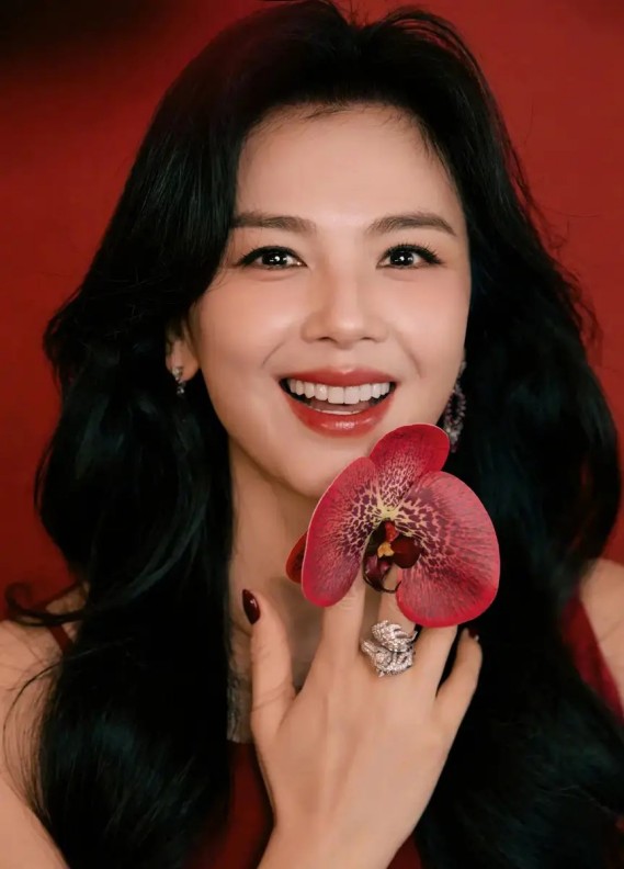 OpenAI硬件生态规划背后的AI落地博弈